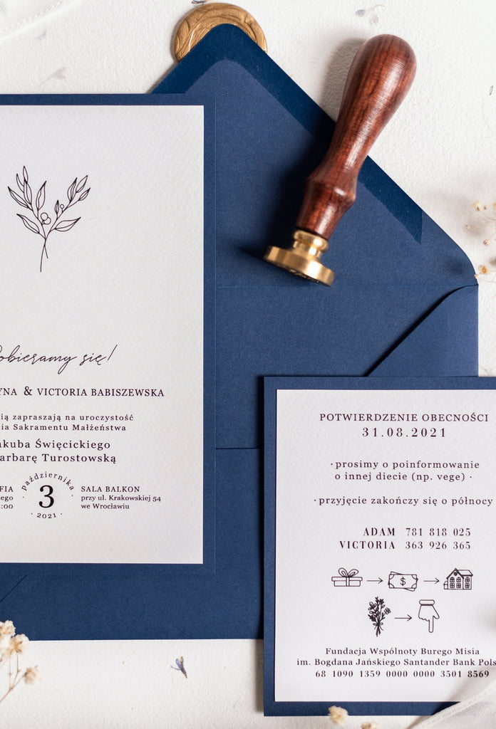 Granatowe zaproszenia ślubne w kolekcji Classic Blue